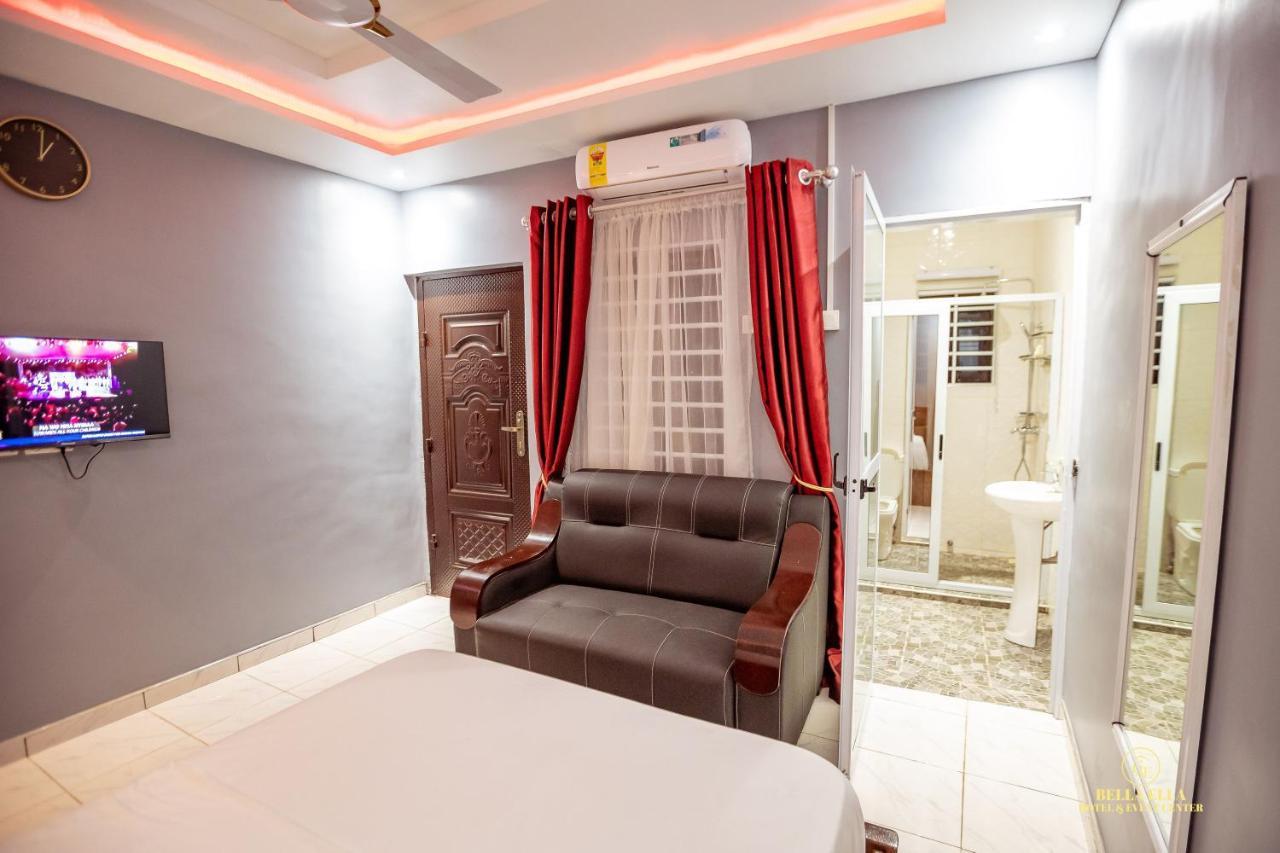 Bella Ella Hotel & Event Center Kasoa Extérieur photo